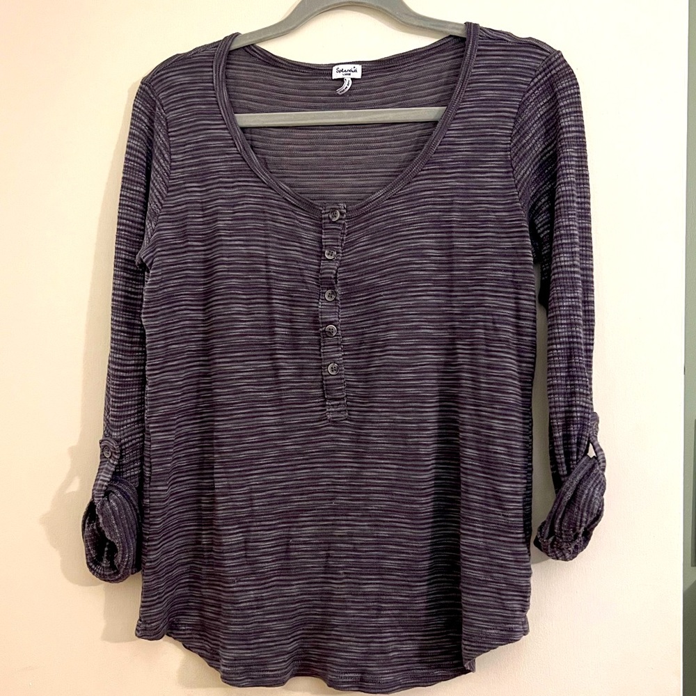 Splendid grey Henley